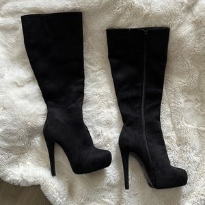 Shoe Dazzle Black Boots, Size 7